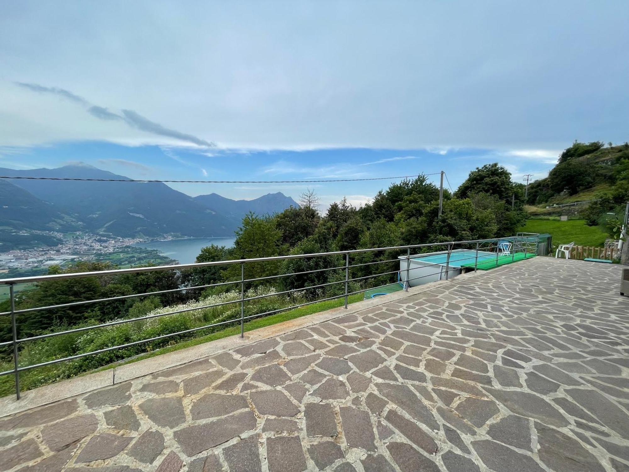 B&B Bunela Costa Volpino Zewnętrze zdjęcie